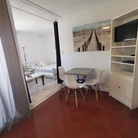 Soleil Levant 2 - En Bord De Mer - Superbe Appartement Cosy - Acces Direct Plage - Proche Commerces Et Animations Le Barcarès Zewnętrze zdjęcie