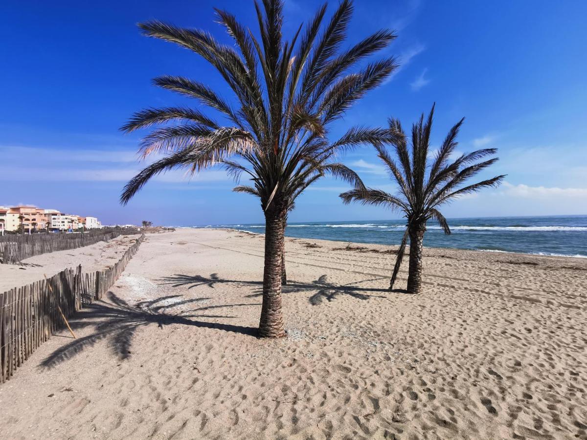 Soleil Levant 2 - En Bord De Mer - Superbe Appartement Cosy - Acces Direct Plage - Proche Commerces Et Animations Le Barcarès Zewnętrze zdjęcie